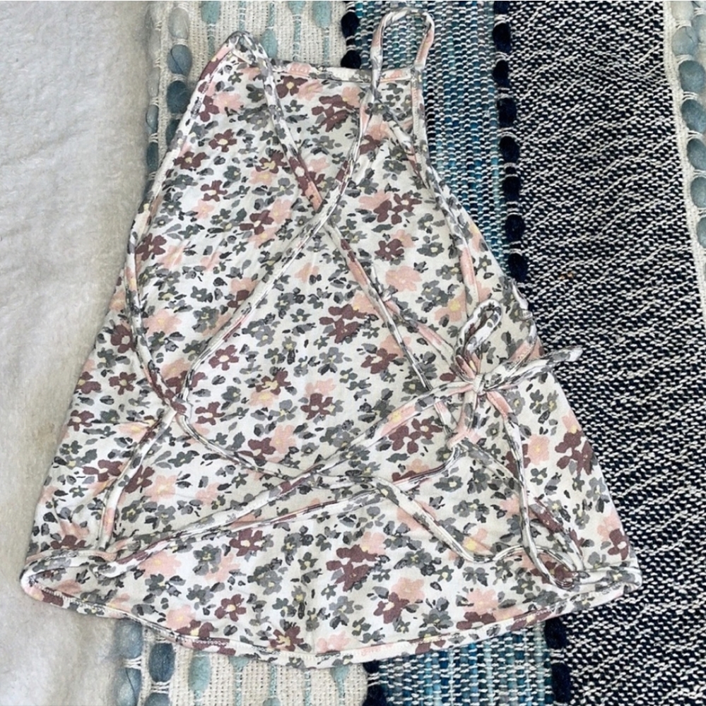 Strappy floral tank top
